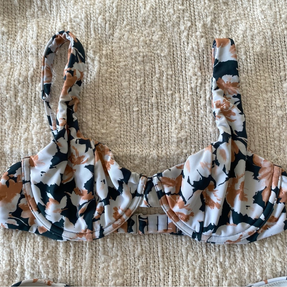 Abercrombie and Fitch Bikini Top